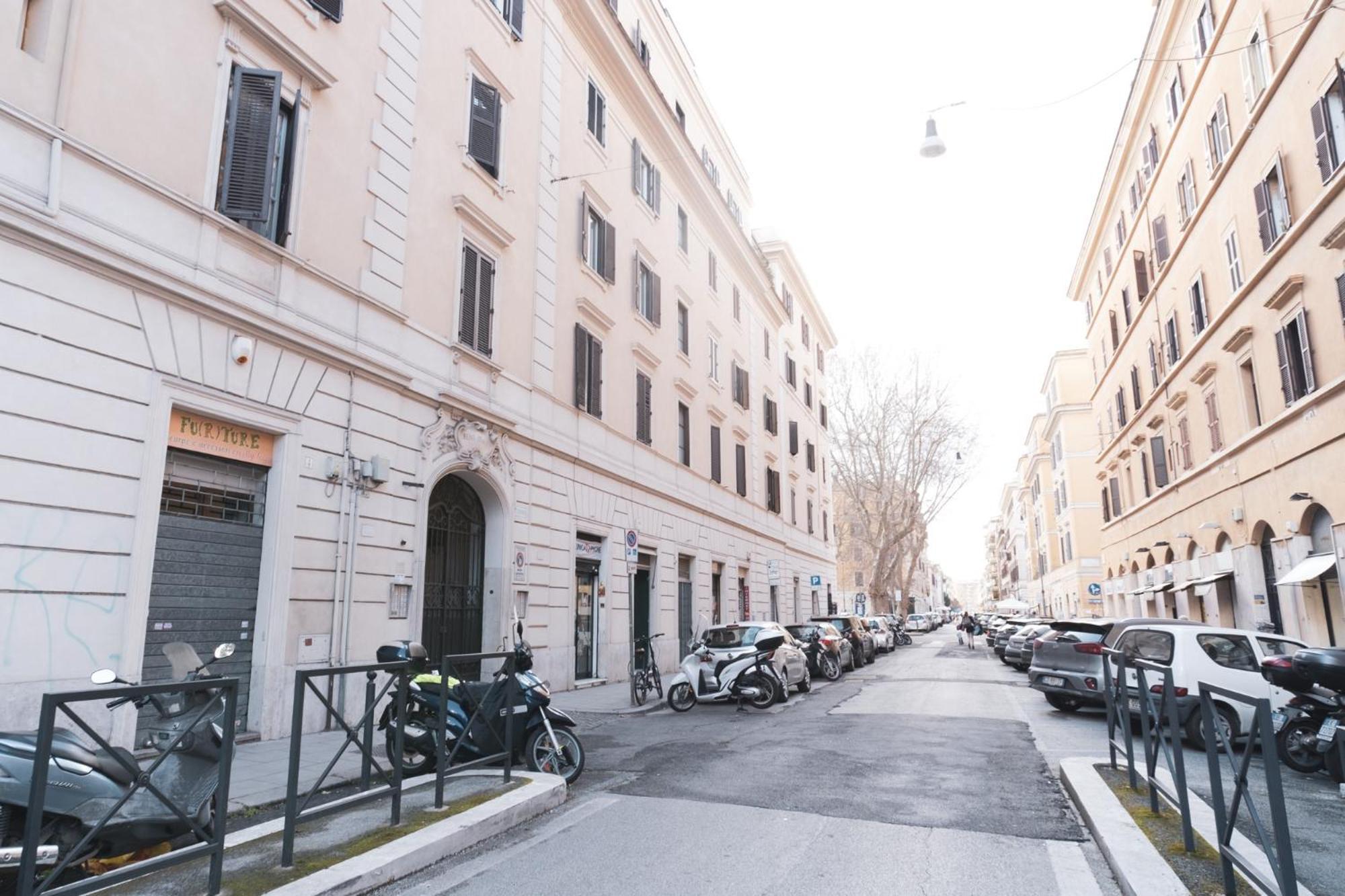 Sunnytestaccio Рим Екстер'єр фото